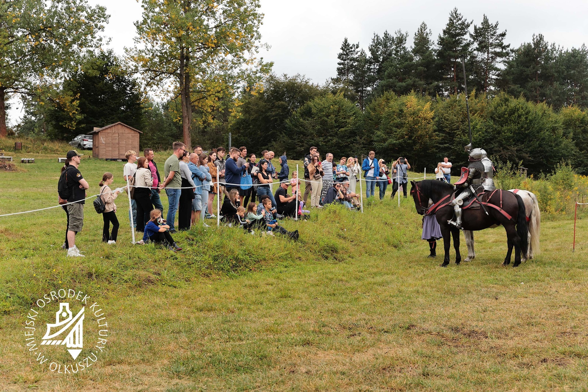 Pokazy konne pod zamkiem w Rabsztynie
