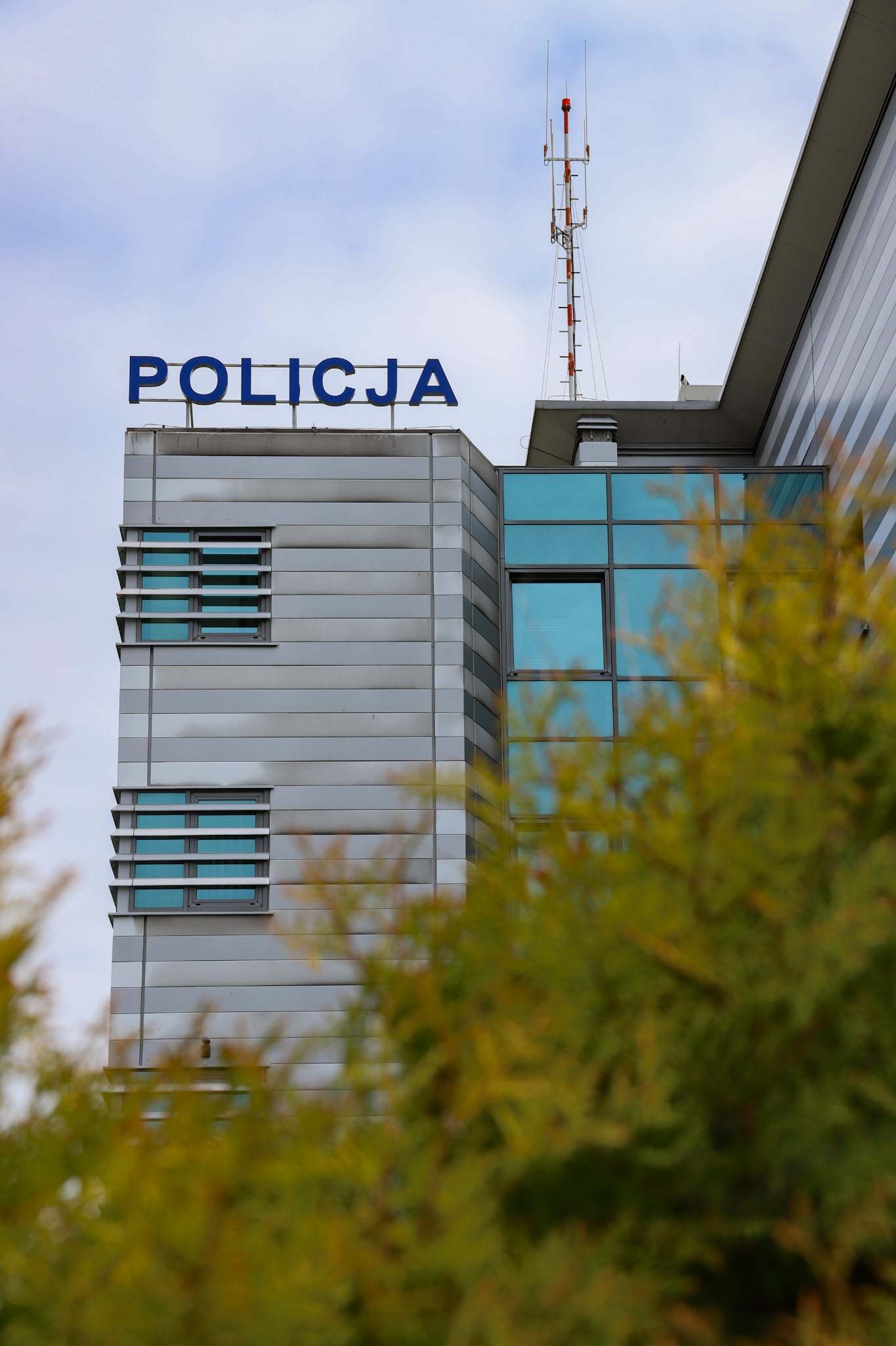 Policjant po służbie ruszył na pomoc kobiecie