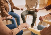 Psychoterapia w małych grupach dla osób uzależnionych, współuzależnionych oraz DDA