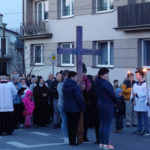 Droga krzyżowa ulicami Wolbromia - 14.04.2019 _61